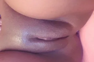 I'M AVAILABLE FOR 🍑INCALL🍑 OUT... - Image 2