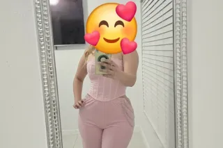 Hola mis amores 🫠 🤭😋😜 - Image 5