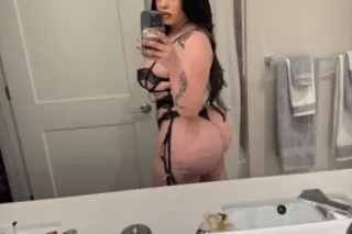 yasmin - 28 - Image 3