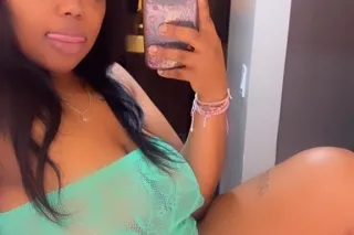 60Qv incall Special 🫧Best Sout... - Image 3