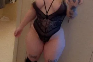 ♀💕 EXCLUSIVE 𝓑𝓵𝓸𝓷𝓭𝓮𝓑𝓸𝓶𝓫𝓼𝓱𝓮𝓵𝓵💋✨... - Image 4