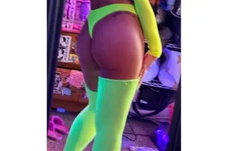 P E R F E C T 🔟 ‼ Sexy Slim PL... - Image 3