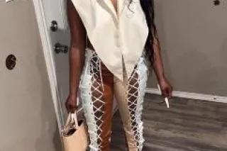 NEW Hottie In Town 💕🎀 CALL ME ASAP - Image 1