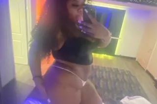 this pretty pussy 130hh 2 nuts... - Image 2