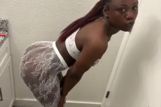 ITS COLD ❄ but daddy iam ready fuck me in my wet black pussy or 🌊🌊SLIDE DEEP INSIDE - Image 2