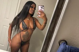 YOUR FAV BADDIE IS IN TOWN 🧚🏿🐱... - Image 2