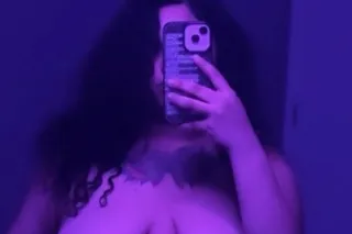 come and play😏💦😝 - 23 - Image 1