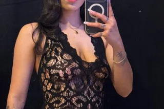 Currently only available for facetime shows and content 💌 - Image 9
