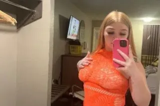 CONTENT ONLY RN CUM with me 😜😜... - Image 4