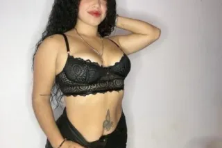 Hola amor soy una rica venezol... - Image 3