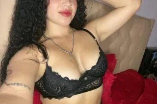 Hola amor soy una rica venezol... - Image 1