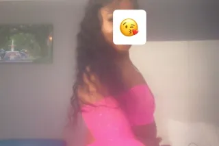 LET MOMMYY 😘🌊🥺QUENCH THAT THIR... - Image 2