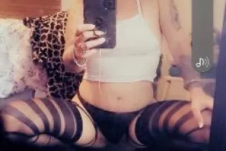 im back in town guys come see ... - Image 4