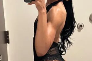 SUPER SEXY FREAKY EBONY 💦🍭🫦 Re... - Image 3