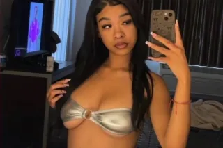 Come play💋!🌹 Available🎀💕 - Image 9