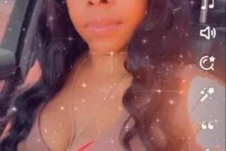 New in Town WHOS😜 ready to mingle !!!💦 🍆 lets me fulfill ur desires nd satisfy your needs 👄😺 - Image 2