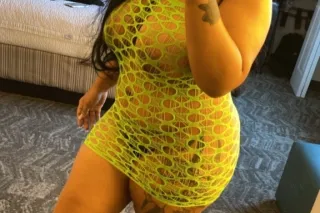 PRETTY & THICK🎀 DEEPTHROAT PRO... - Image 4