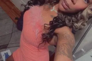 😇🤩New in town Let Me Be Ur Sexy Little Secret🤐 Natural Slim Thick 🍑Girl Next Door - Image 1