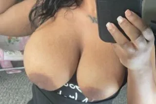 Sexy treat 💋 COME BY let’s hav... - Image 3