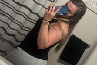Curves, blonde hair, and trouble in the best way 💋 Outcalls Only - Image 9