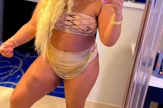 👄💦 BACK IN TOWN 👄💦 BOOK NOW - ... - Image 3
