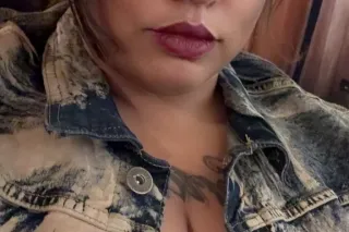 💦💚 💎 💎💎Curvyy Ass and clean Pu... - Image 3