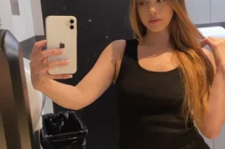 sexy girl next door, gentle, fun flexible. to be unforgotten - Image 9