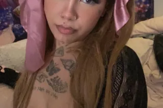 🍑💦👅SEXY WET AND SO HARD TO FOR... - Image 4