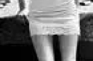 Pocket size sexy little treat!... - Image 1