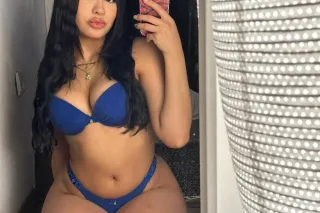 I'm a beautiful Latina 😍 - 23 - Image 3