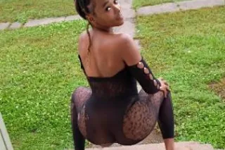 I do Bb,bbj,anal😽❤ ect very Clean i love to have fun but not to rough an love my azz slap but not hella hard - Image 6