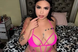 petite mixed girl with lots of personality💋 - Image 5