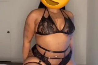 🍑 THICK AN ALL NATURAL, 🍫💦 SOM... - Image 1