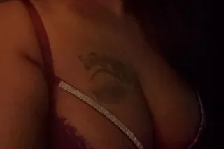 🔥🫦 4'10 VerySEXY Massszue💋🔥 - Image 2