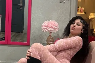 Cum see me Sexy n Sensual .💋🥂 - Image 5