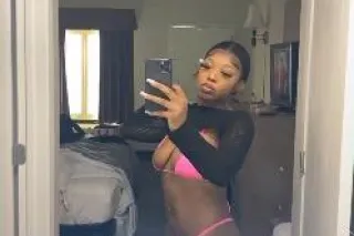 💦SEXY & SENSUAL😍😝 LAST DAY IN ... - Image 4