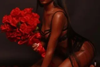 Available 24/7🌸🌸for Incall/Car... - Image 1