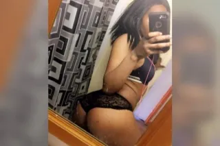 CAN I GET SOME DICK IN MY PUSS... - Image 4