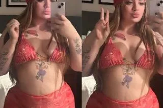 NEW BARBIE 💦⚡Slippery when Wet... - Image 3