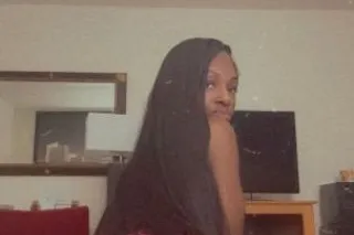 Sexy👙, wet 💦, petite 💋,hot cho... - Image 1