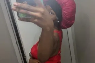 Carplay only READ Description ... - Image 1