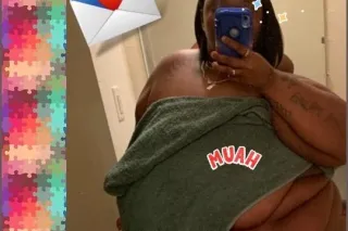 PreSha LOOKING FOR THE Chubby chasers - Image 8