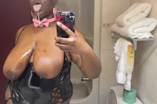 OUTCALLS ONLY!! amateur pornstar! big natural titties - Image 5