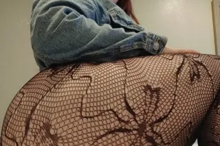 ♡♡THICK ASSS ,WETT PUSSY.....L... - Image 2