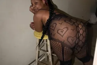 $70 head only and 2 girls 😝😜!!... - Image 3