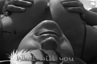 Hi! I love to suck Lollipops. How long will yours last between these lips Hmmmm💋💕🔥💦 - Image 5