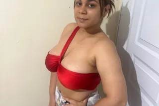 beautiful woman 🥰new in your c... - Image 2