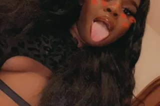 come and pound my pussy until i cum on your dick - Image 10