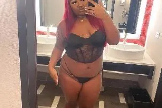 Your Complete Fantasy🥰Cuban Freak🇨🇺Here for the weekend With A One Of A Kind Personality And Beauty🦄 24/7 📲 - Image 1
