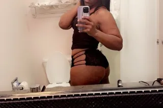 ✨👑 Upscale Ebony Model 👑✨ - Image 8
